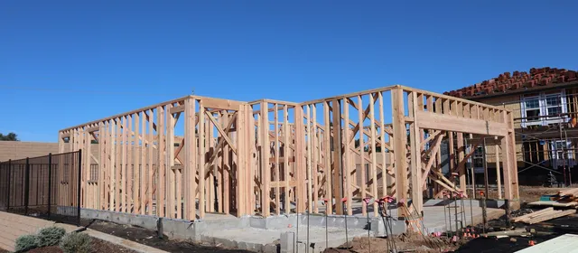 Earthquake retrofit web design for seismic retrofit contractors